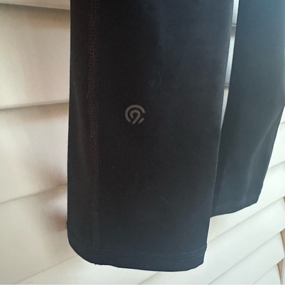 Black Champion Capris Leggings - Picture 5 of 5